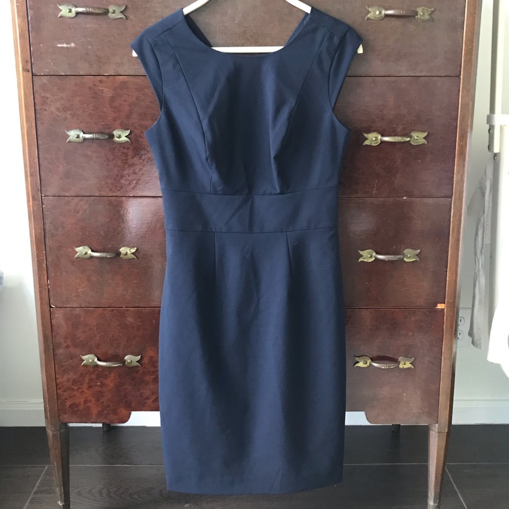 Elegant Express navy tailored cap sleeve dress